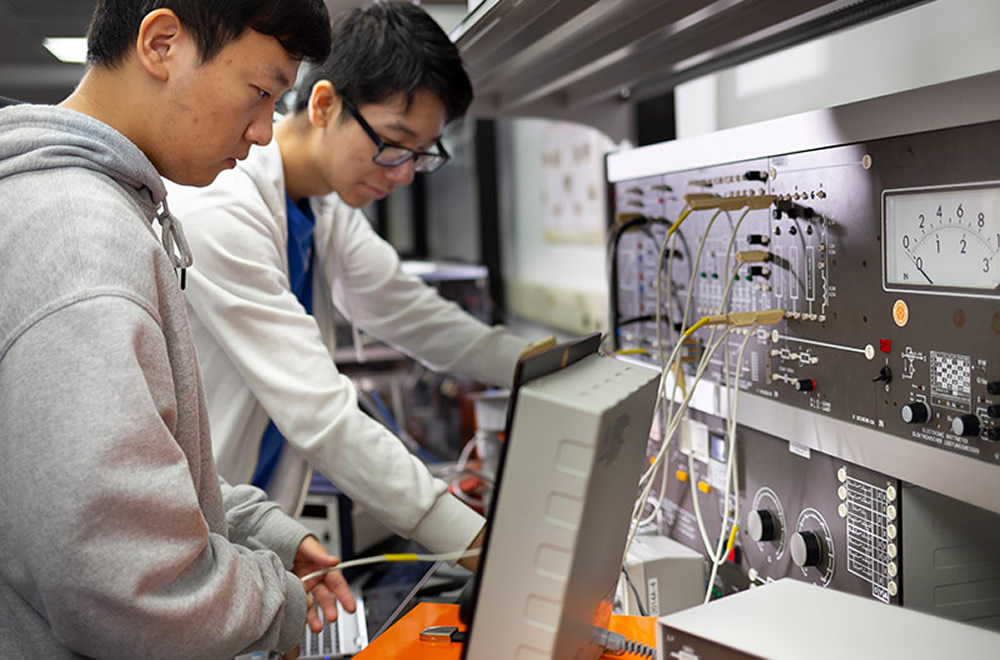 電気・コンピュータ工学