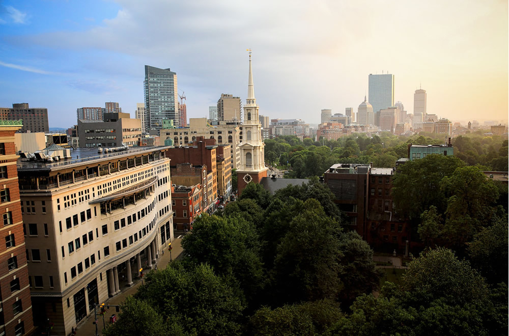 Suffolk University (INTO)