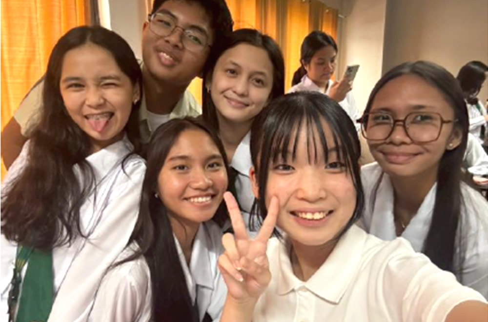 現地高校生との交流2