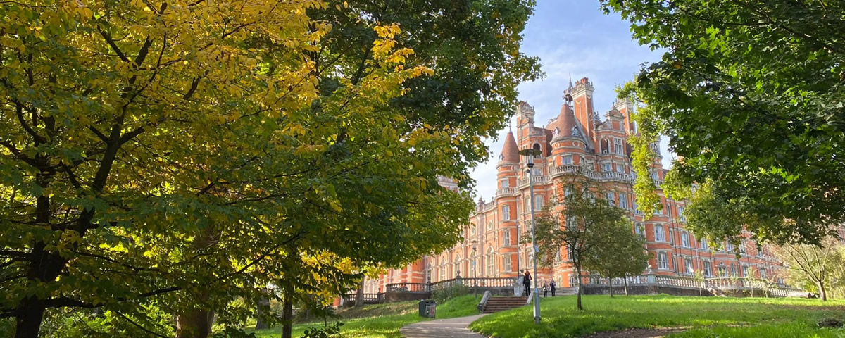 ロンドン大学ロイヤルホロウェイ校